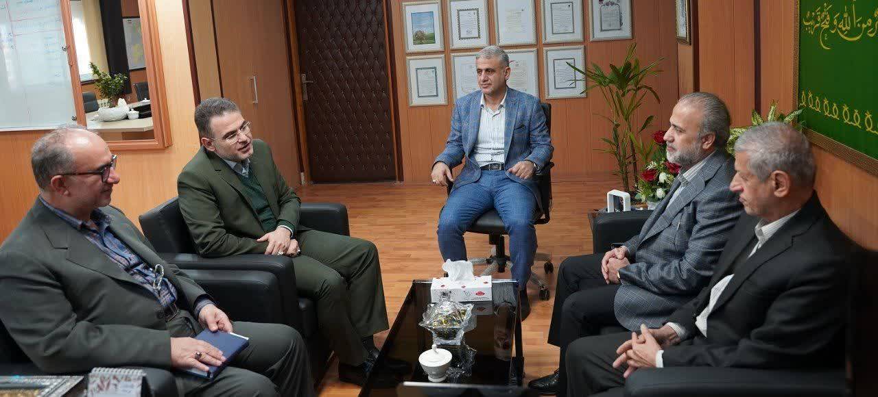 توسعه همکاری‌های حج و زیارت و کمیته امداد استان گیلان برای حمایت از نیازمندان
