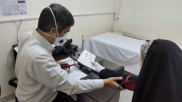 گزارش تصویری / انجام معاینات پزشکی زائران حج تمتع 1399 استان گیلان