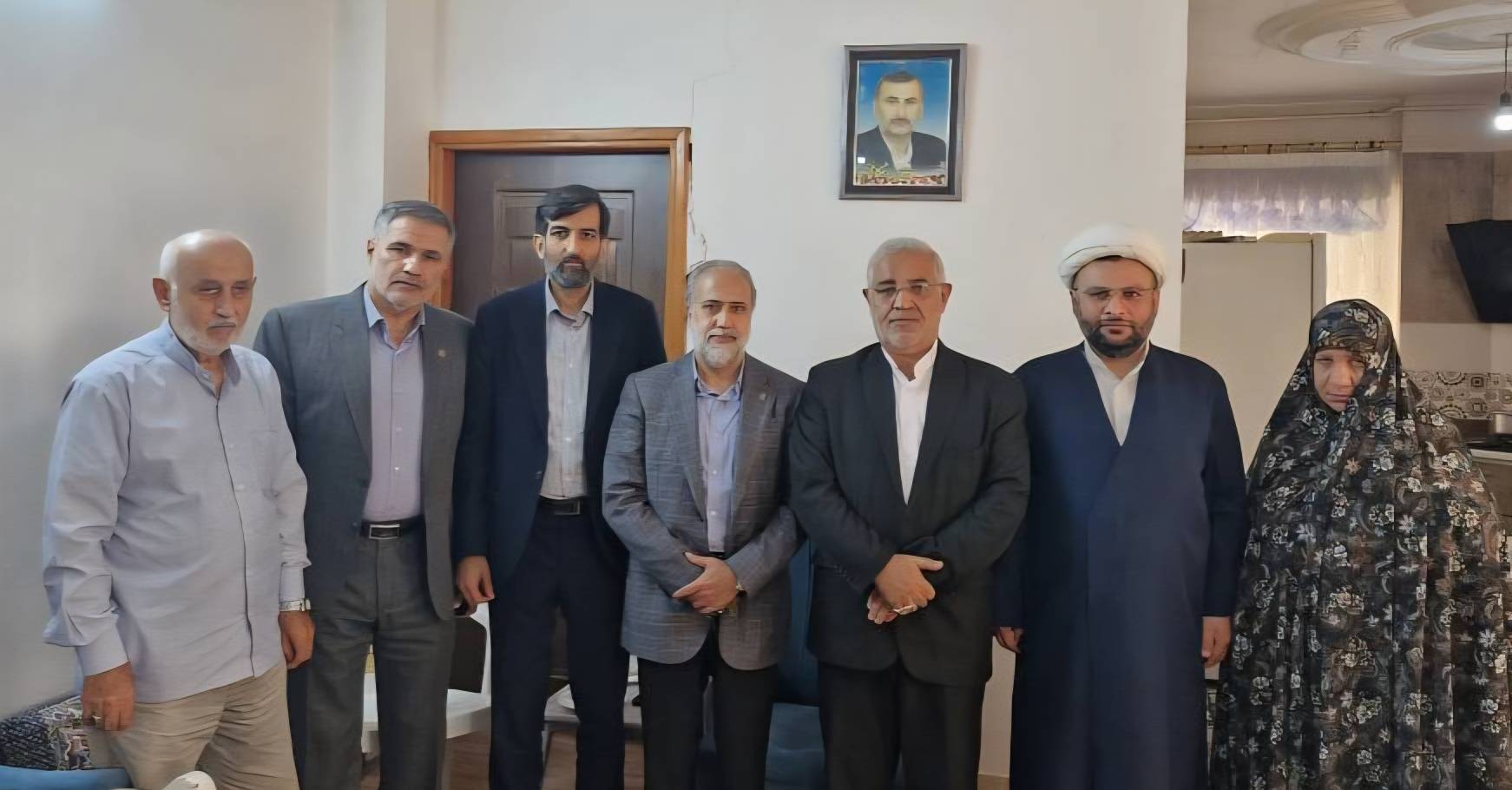 دیدار و تکریم خانواده شهید منا در شهرستان لنگرود (یازدهمین سالگرد عروج لاله‌های سفید در سرزمین منا) 