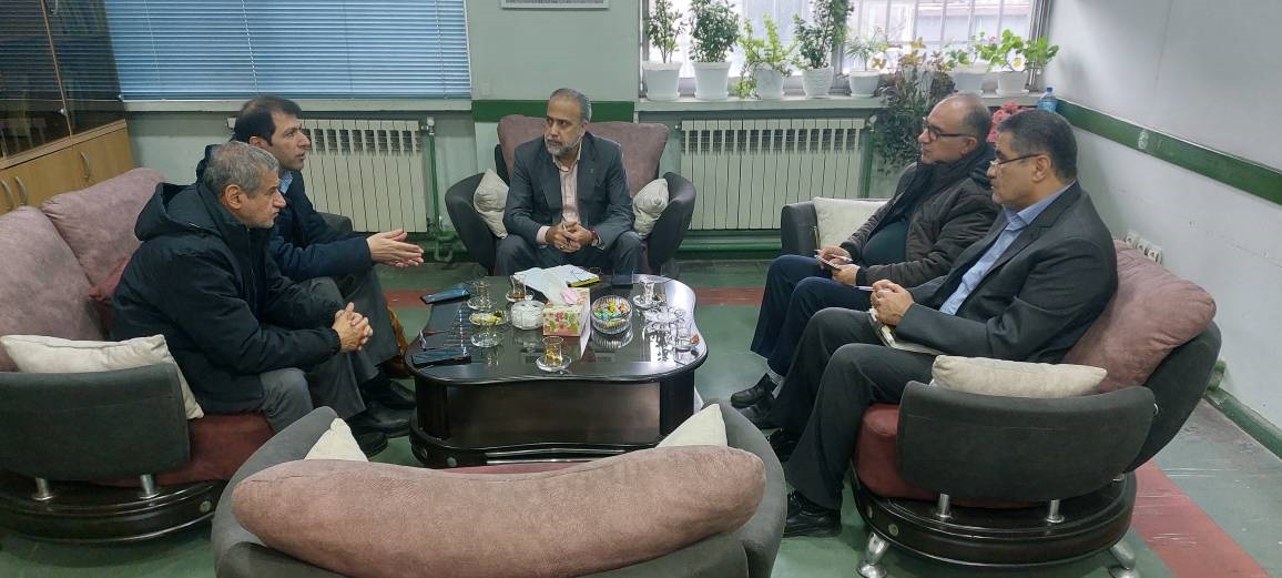 جلسه با نماینده شرکت هواپیمایی پویا جهت بررسی مسائل مربوط به پرواز های زائرین عتبات عالیات استان گیلان